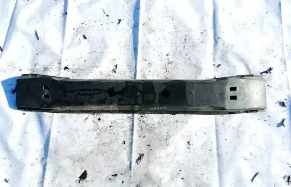 Volvo V50 Front bumper mounting bracket 30655877