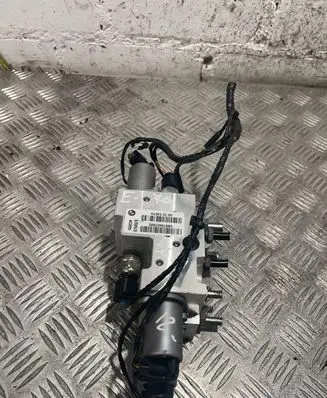 BMW X5 E70 Active stabilizer control/valve assembly 6794578