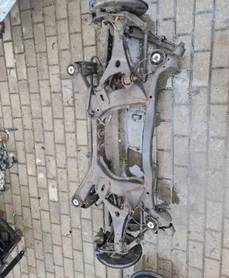 Subaru Impreza III Rear subframe 