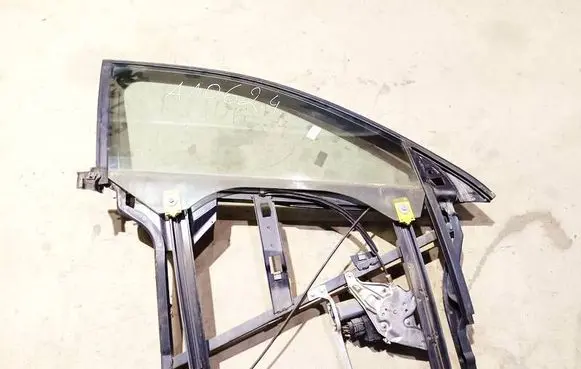 Audi A6 S6 C5 4B Front door window/glass frame 