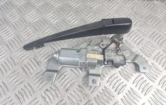 Suzuki Swift I Rear window wiper mechanism