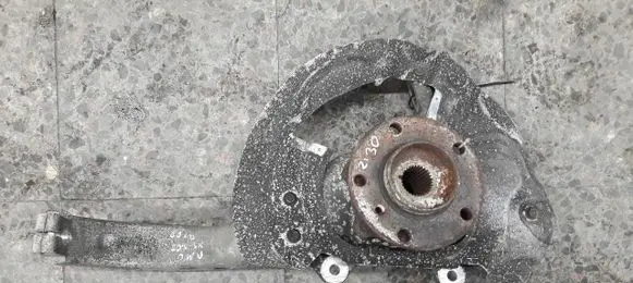 BMW X6 E71 Front wheel hub spindle knuckle 6773784