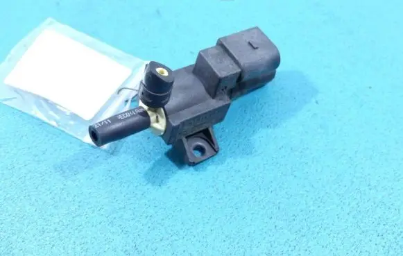 Seat Ibiza IV (6J,6P) Turbo solenoid valve 70258802 IMPRK917745