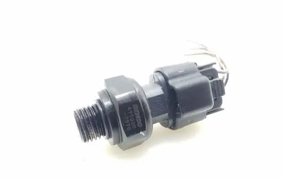 Lexus IS 220D-250-350 Air conditioning (A/C) pressure sensor 