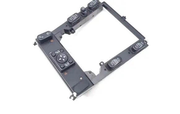 Mercedes-Benz ML W163 Electric window control switch A1638207110 03751730