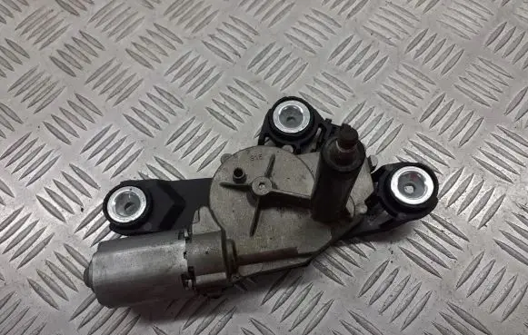 Ford Focus Front wiper linkage and motor 3M51-R17X441-AE