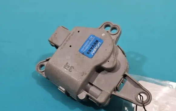 Hyundai i30 A/C air flow flap actuator/motor EA1F0-EDFAA02 IMPRK1368837