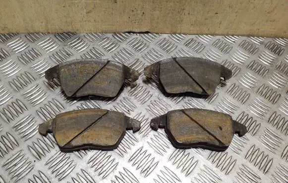 Skoda Yeti (5L) Brake pads (front) 