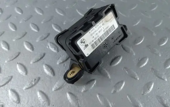 BMW 1 E81 E87 ESP acceleration yaw rate sensor 6762769 34526762769 3452676276907