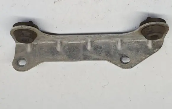 Mercedes-Benz AMG GT R190 C190 Radiator mount bracket A1781830040