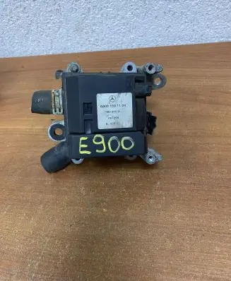Mercedes-Benz E W210 Other devices A0001591104 E900