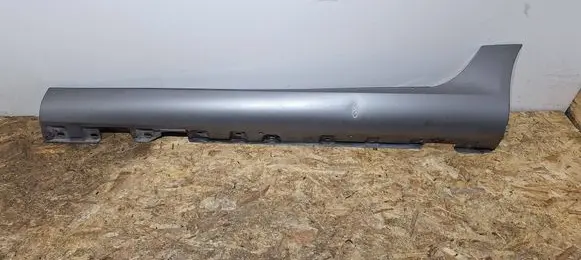Mercedes-Benz SLK R172 Front sill (body part) A1726980154