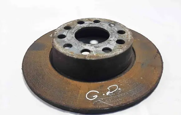 Volkswagen Jetta VI Rear brake disc