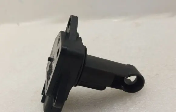 Toyota Avensis T250 Mass air flow meter 1974003070 222040N010