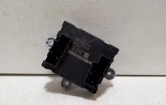 Land Rover Discovery Sport Door control unit/module GJ3214D619BA