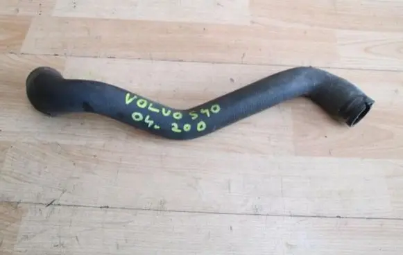 Volvo S40 Engine coolant pipe/hose