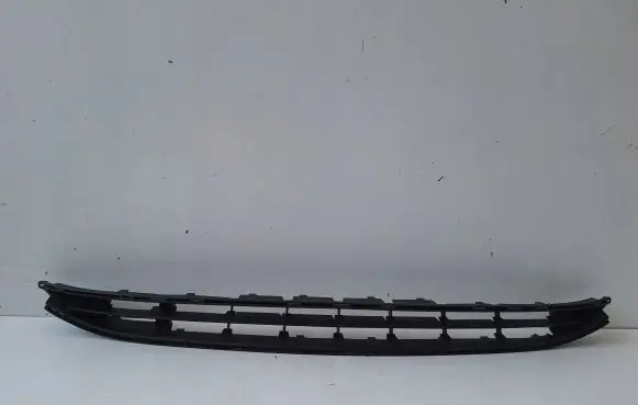 Opel Corsa E Front bumper lower grill 13432002
