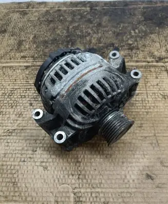 Skoda Yeti (5L) Generator/alternator 06B903016AB 0124525088
