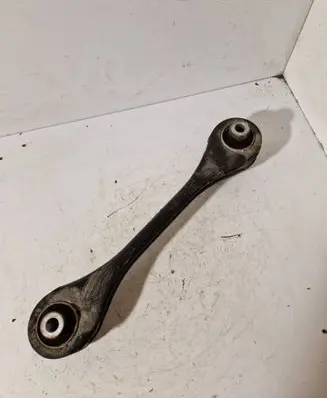 Rear control arm