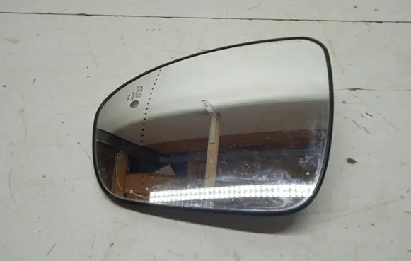 Renault Arkana Wing mirror glass DM301550760