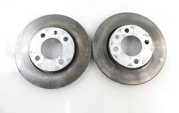 Volkswagen Polo III 6N 6N2 6NF Front brake disc 