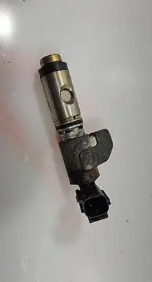Volvo XC90 Camshaft vanos timing valve 6G9N9M424