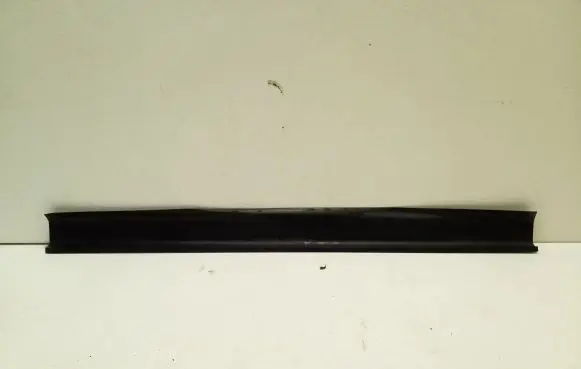 Opel Zafira C Intercooler air guide/duct channel 13330389