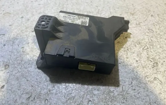 Toyota Yaris Other control units/modules 886500D250 MB1776009173