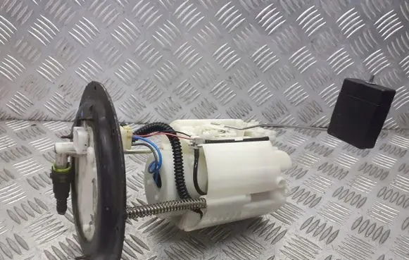 Mazda 5 Mechanical fuel pump 
