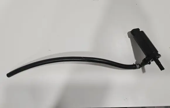 Alfa Romeo Stelvio Headlight washer pump 71740944 3616