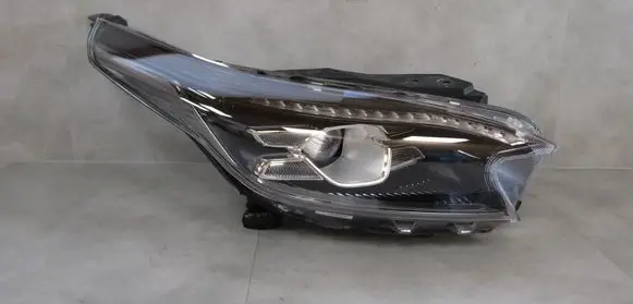 KIA Xceed Headlight/headlamp 92102J7300 280820190452