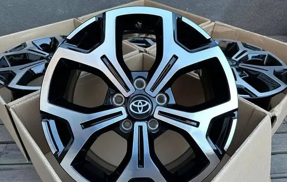 R17 alloy rim