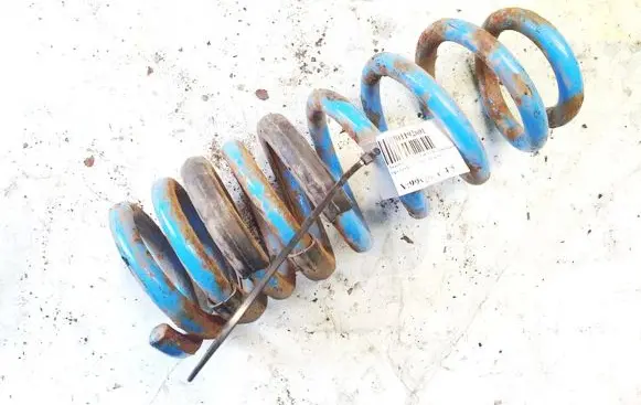 Toyota Avensis T250 Rear coil spring