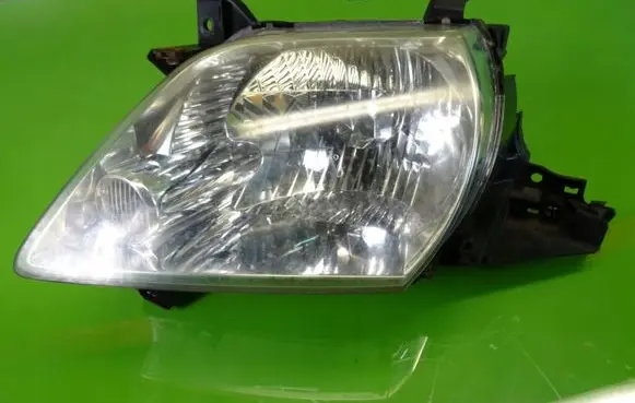 Mazda MPV II LW Headlight/headlamp