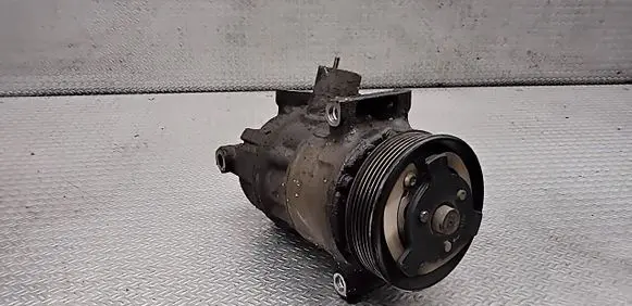 Volkswagen PASSAT B6 Air conditioning (A/C) compressor (pump) 03L129711AG