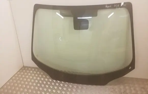 Peugeot 508 Front windscreen/windshield window 