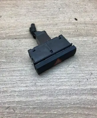Audi A6 S6 C6 4F Hazard light switch 4F0941509 9751216
