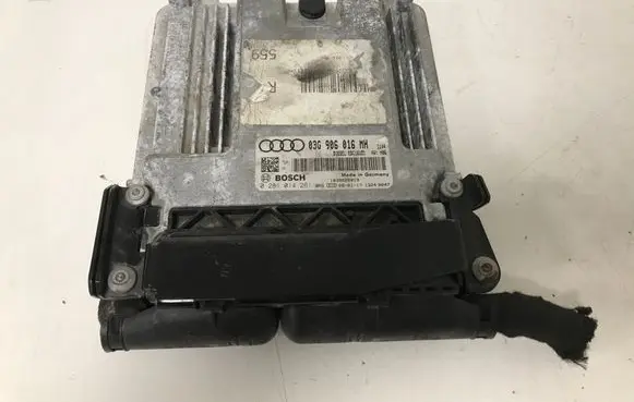 Audi A6 S6 C6 4F Engine control unit/module 03G906016MH 0281014261