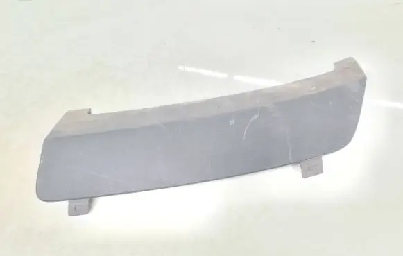 Ford Fiesta Rear bumper row hook cap/cover 8A6117K922A