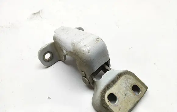 Renault Trafic III (X82) Front door lower hinge 804005400R 93450652