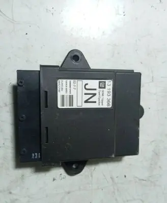 Opel Zafira B Door control unit/module 13193366 360572197 5WK46003