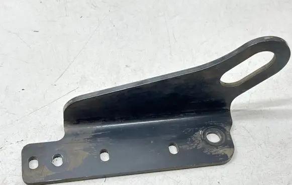 Toyota Land Cruiser (J150) Towing hook eye 