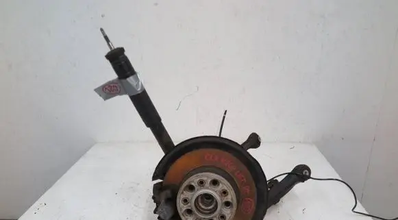 Mercedes-Benz CLK A209 C209 Stub axle ZWROTNICAW209