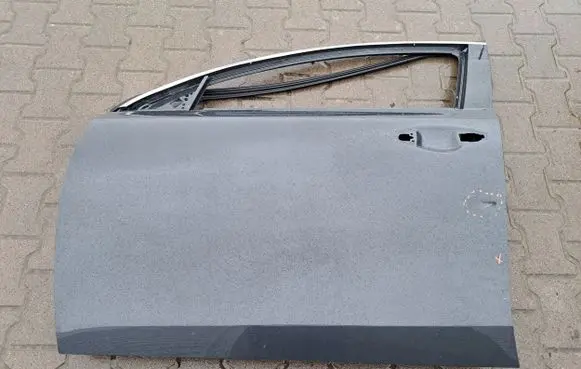 KIA Pro Cee'd III Front door