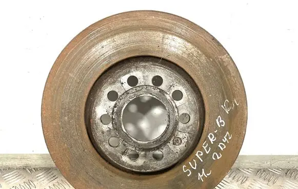 Skoda Superb B6 (3T) Front brake disc