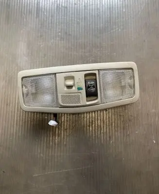 Mitsubishi Outlander Front seat light 8401A009ZZ 1151347 01477