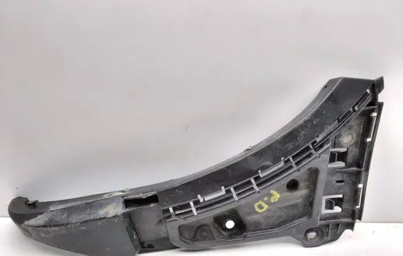 Volvo XC90 Front bumper mounting bracket 08620564