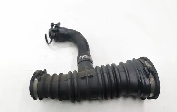Ford Focus C-MAX Air intake hose/pipe 3M519A673M