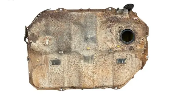 Mitsubishi Grandis Fuel tank 