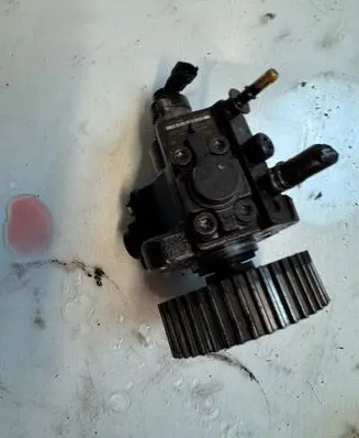 Alfa Romeo 159 Fuel injection high pressure pump 0445010150 0055205935 02000941479